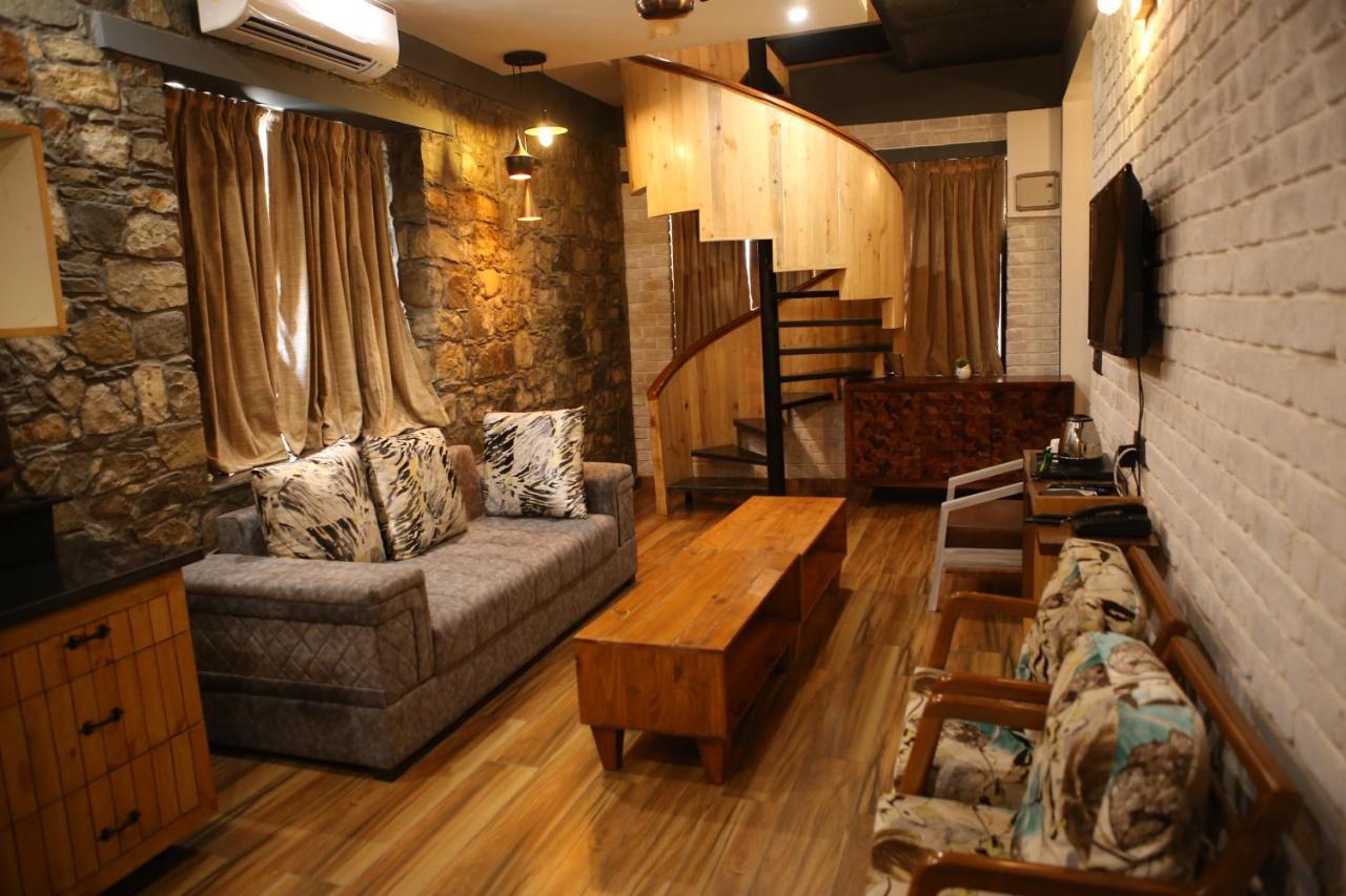 Granny'S Den Resort Rājpur Екстериор снимка